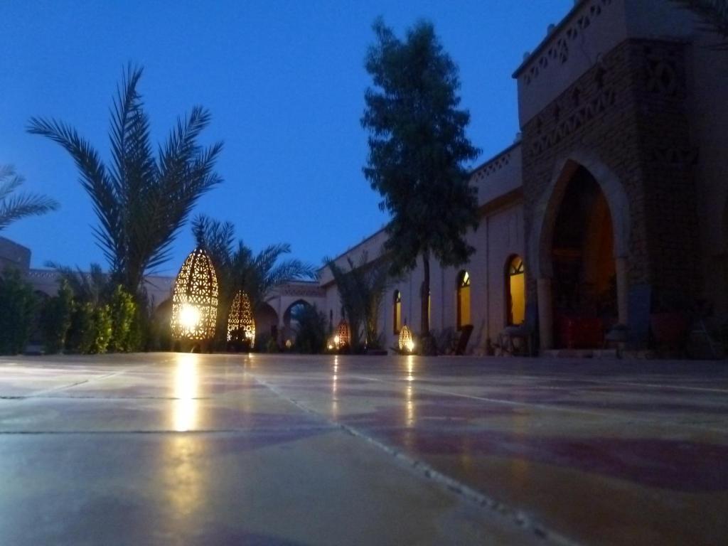 Nomad Palace Merzouga Exterior photo